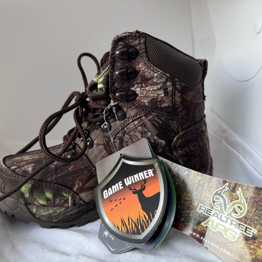 Game Winner Waterproof Realtree APG Cammo boots womens 6.5 brand new with tags